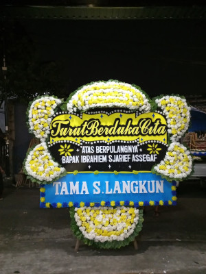 Papan Bunga Duka di Johar Baru